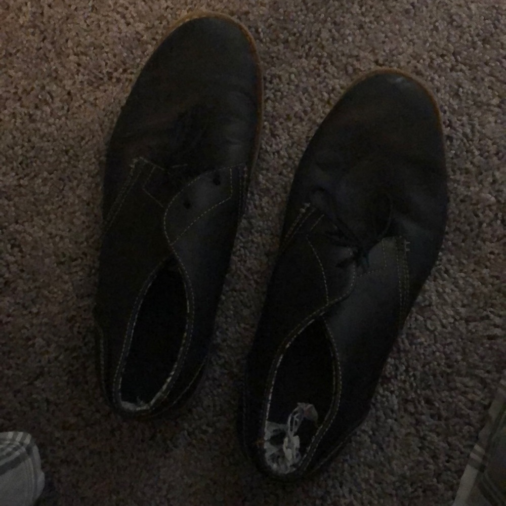 Original Penguin size 13. Very worn